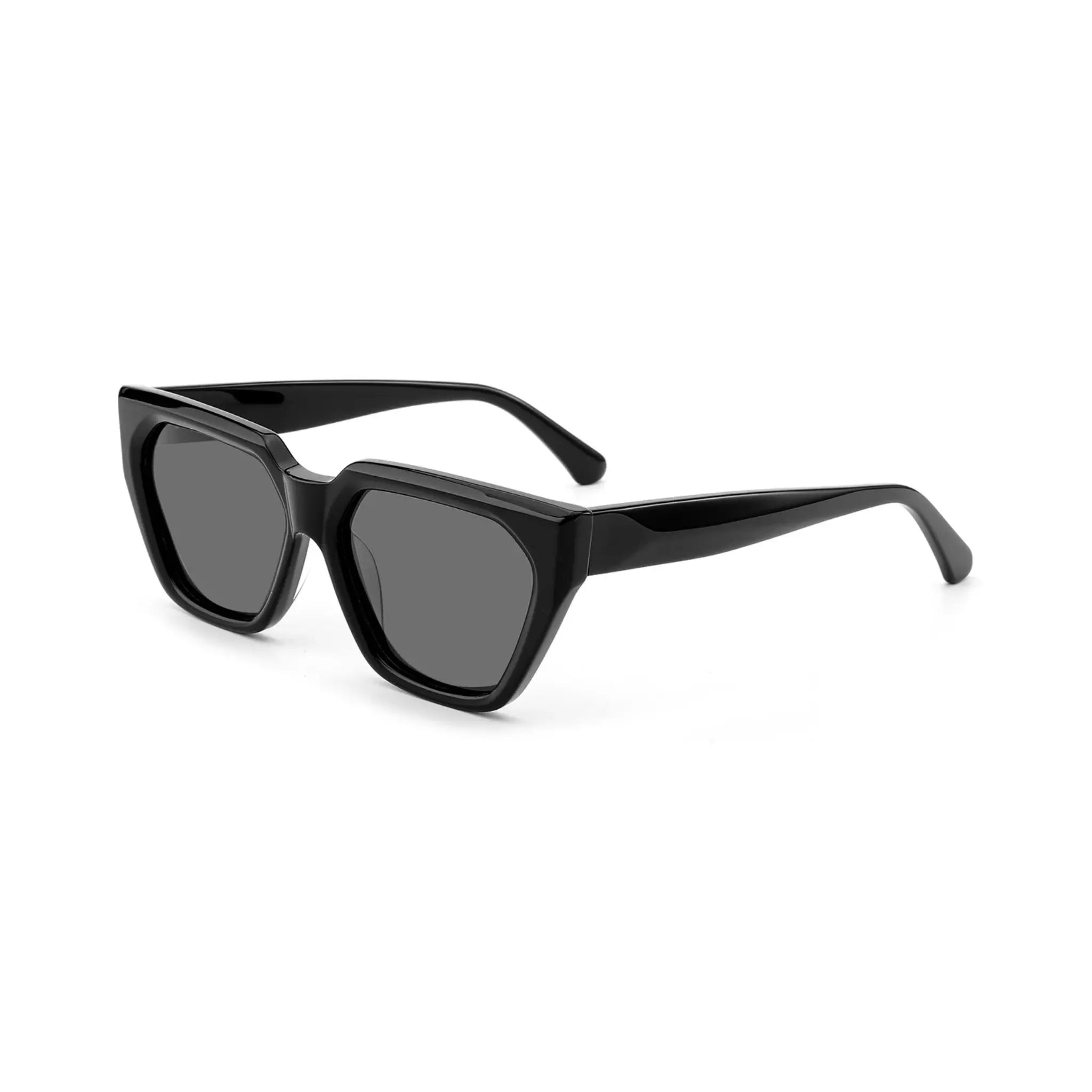 Betty’s Retro Shades Cora sunglasses in black with dark grey lenses