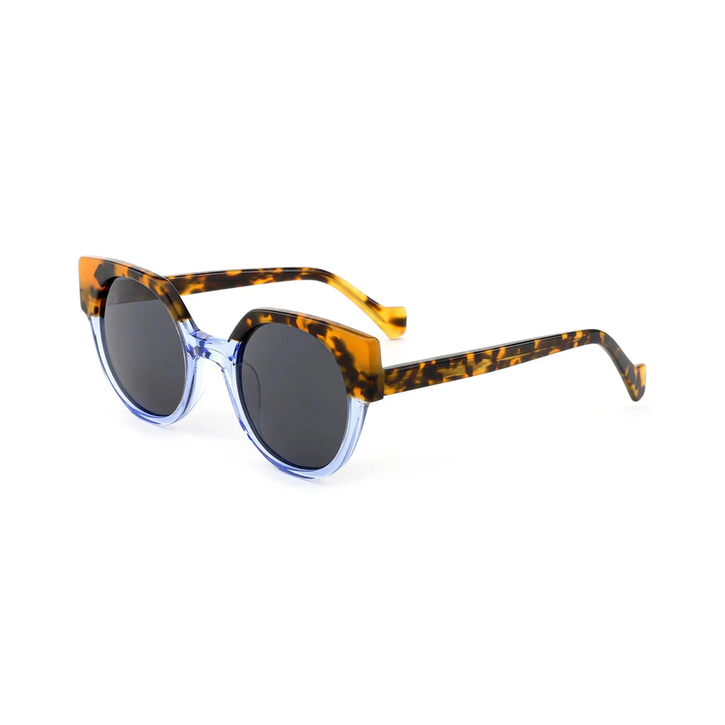 Betty’s Retro Shades Joyce sunglasses in marbled blue with dark grey lenses