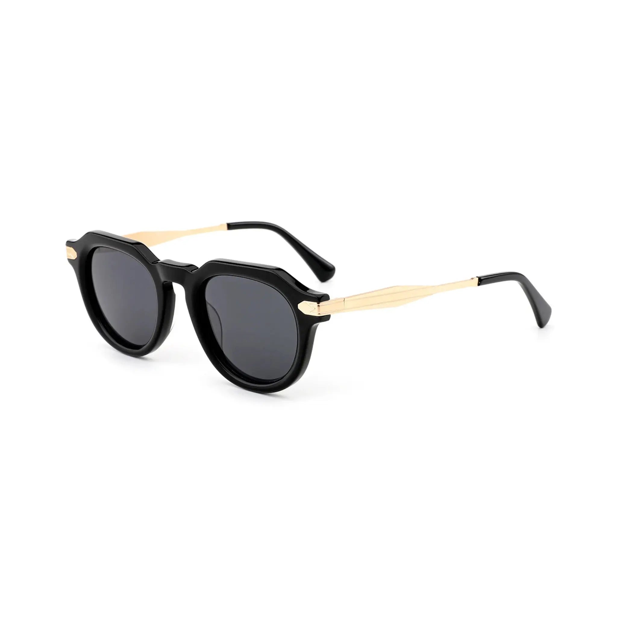 Betty’s Retro Shades Mitzi sunglasses in black with dark grey lenses