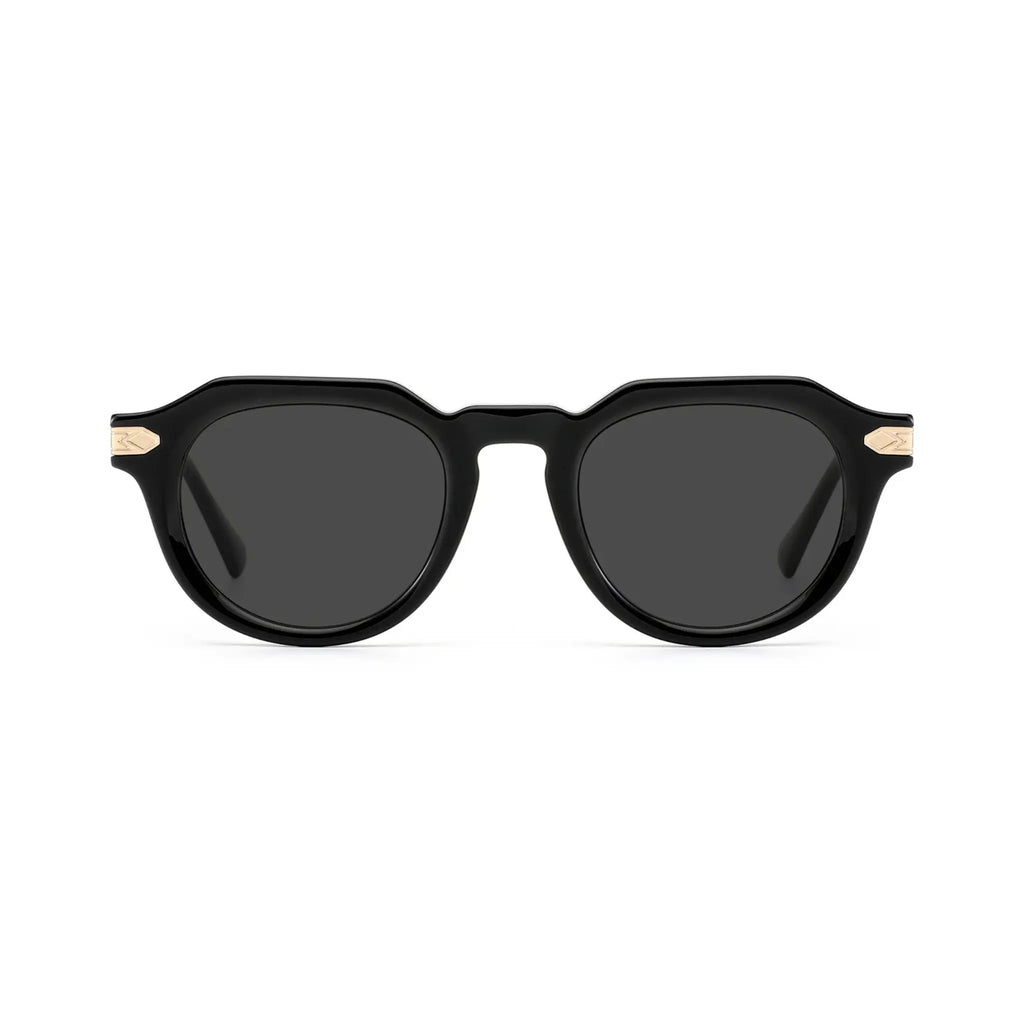 Betty’s Retro Shades Mitzi sunglasses in black with dark grey lenses