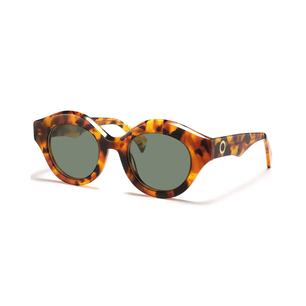 Betty’s Retro Shades Posey sunglasses in tortoiseshell with dark green lenses