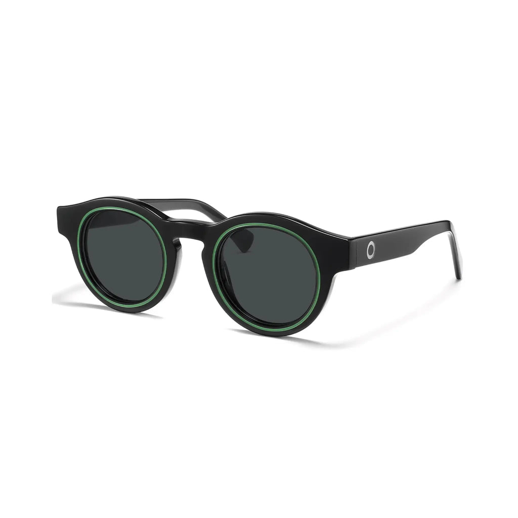 Betty’s Retro Shades Rita sunglasses in black with dark grey lenses