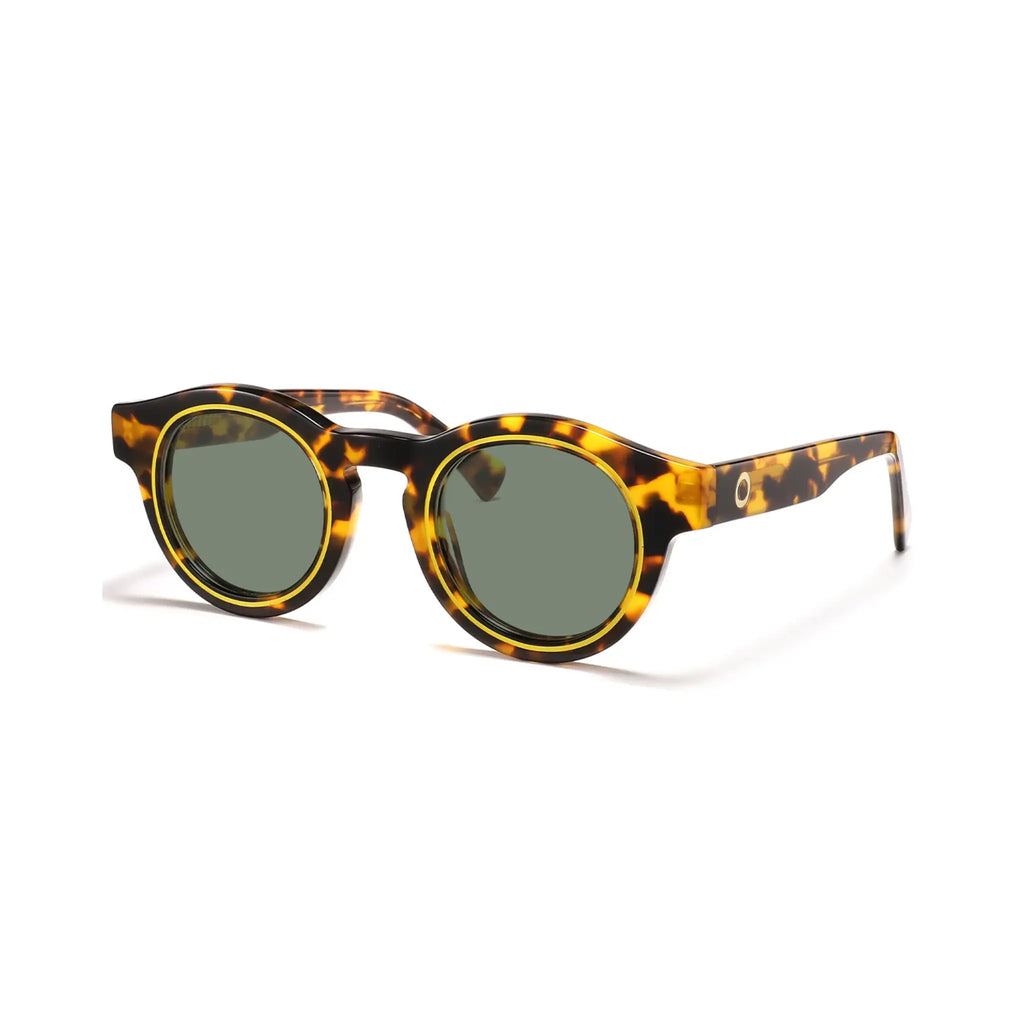Betty’s Retro Shades Rita sunglasses in tortoiseshell with dark green lenses